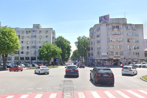 proces inedit un constantean a obtinut anularea autorizatiei pentru ecranul publicitar de pe blocul din zona capitol 67d6ff61a683e