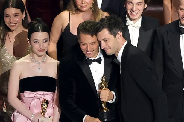 propagandistii de la moscova in extaz dupa succesul filmului anora la premiile oscar occidentul va trebui sa se impace cu rusia 67c5ec84eb5c8