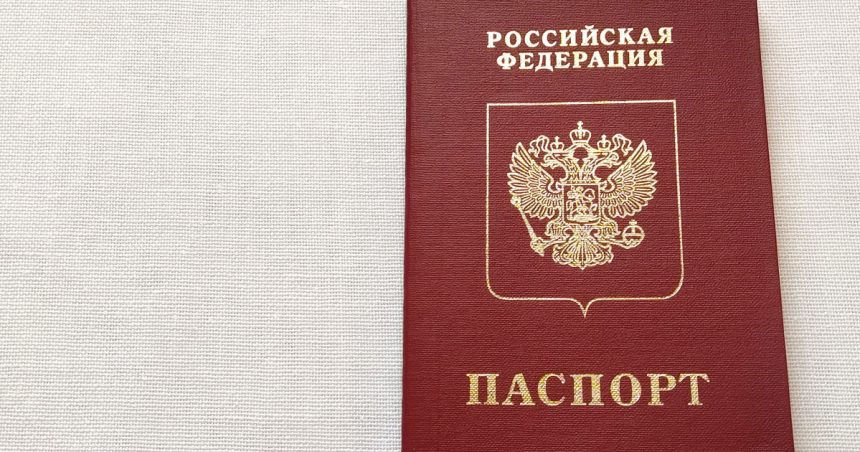 Putin afirmă că „aproape a încheiat” eliberarea pașapoartelor rusești în regiunile anexate din Ucraina. Câte documente a emis Moscova? 1 putin se lauda ca aproape a incheiat eliberarea pasapoartelor rusesti in regiunile anexate din ucraina cate documente a emis moscova 67c872b97a12e