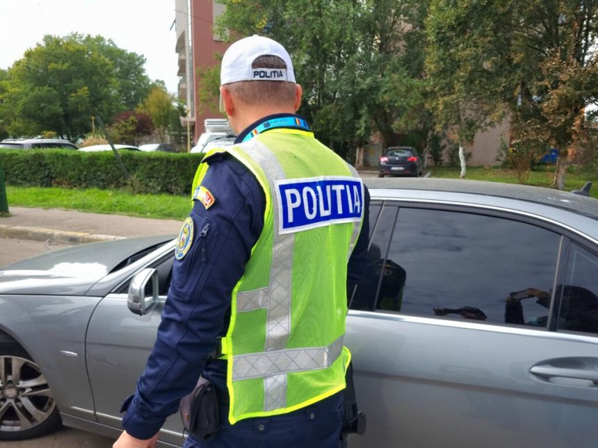 Razii în Constanța: 10 șoferi sancționați cu amenzi de zeci de mii de lei au rămas pietoni. 1 razii in constanta 10 soferi au ramas pietoni politistii au aplicat amenzi de zeci de mii de lei 67d539d42068f