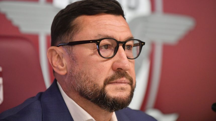reactia lui viorel moldovan dupa ce a vazut echipa de start a fcsb ului ne a surprins 67c49dcac0b5a