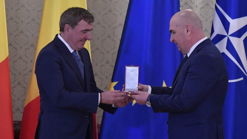 reactie dinspre galatasaray dupa ce gica hagi a fost decorat cu steaua romaniei 67d30c9aec41e