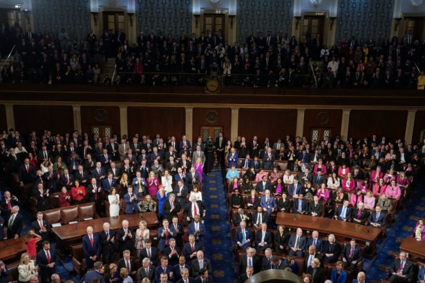 replica democratilor la discursul lui donald trump din congres reagan se rasuceste in mormant 67c7f0b2a4ad9
