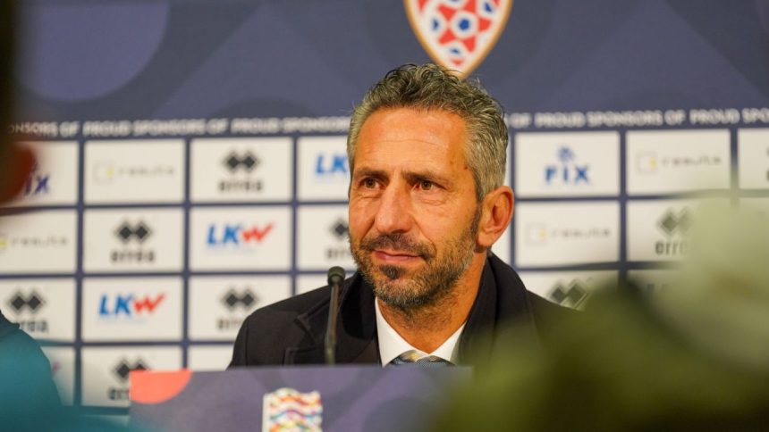 Românul care l-a impresionat pe selecționerul naționalei San Marino: „Minunat! Am stat cu el în cameră și m-a surprins cu treaba aceasta“ 1 romanul care l a uimit pe selectionerul nationalei san marino minunat am stat cu el in camera si m a surprins cu treaba aceasta 67e04d580e743