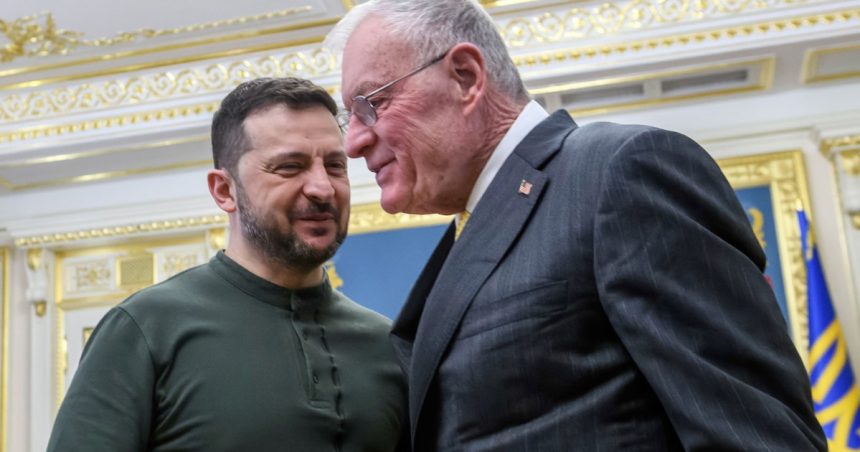 Rusia dorește să se debaraseze de un emisar important al lui Trump în negocierile de pace din cauza sprijinului excesiv pentru Ucraina. 1 rusia vrea sa scape de un emisar cheie al lui trump din negocierile de pace pentru ca sustine prea mult ucraina 67d3d92f5c8ae