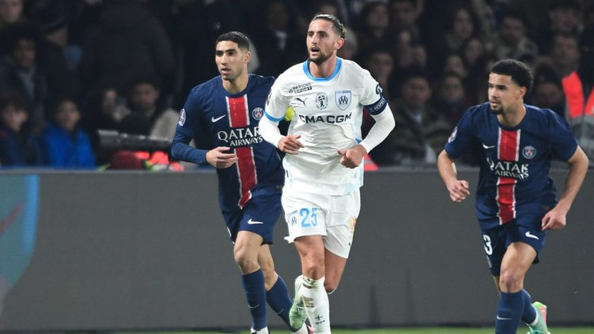 Scandal uriaș în Franța! Rabiot, atacat de fanii PSG, răspunde lui Al Khelaifi: ”Nu poți cumpăra clasa!” 1 scandal urias in franta facut praf de fanii lui psg rabiot s a razbunat pe al khelaifi nu poti cumpara clasa 67d883dcf330a