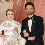 sebastian stan cu mama la premiile oscar 2025 de ce l a certat georgeta orlovschi pe actor chiar pe covorul rosu i am spus ca nu pot 67c55740e31d5