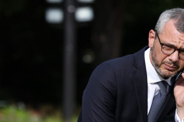seful de cabinet al lui macron paraseste palatul elysee pentru un post in sistemul bancar 67e585769d659