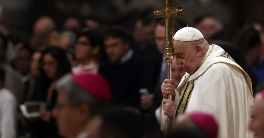 starea de sanatate a papei francisc este stabila anuntul facut de vatican 67c76ee68c5bf