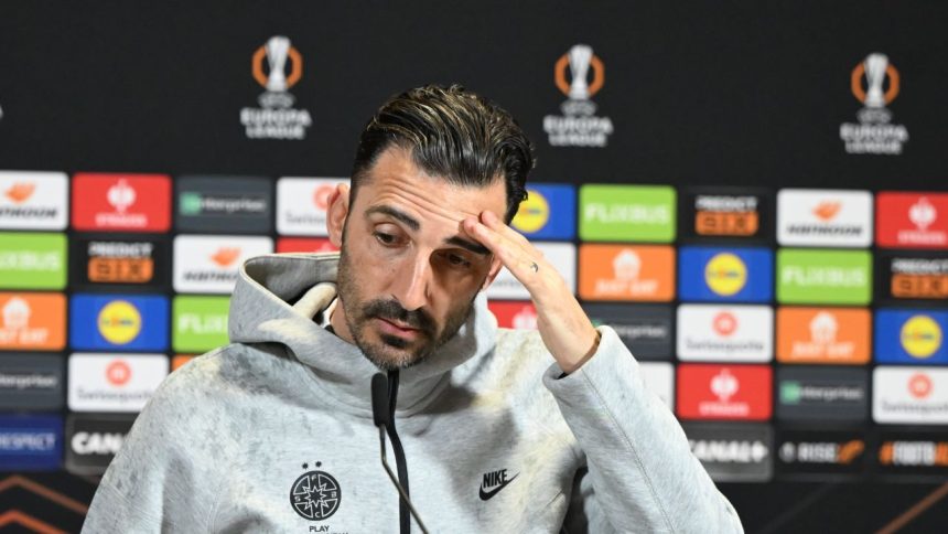 surpriza uriasa la fcsb pentru returul cu lyon debut la campioana romaniei 67d2f7b28eefb