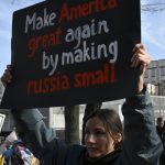 sute de ucraineni au protestat in fata ambasadei sua de la kiev pentru ce au manifestat acestia 67c9bd67782aa