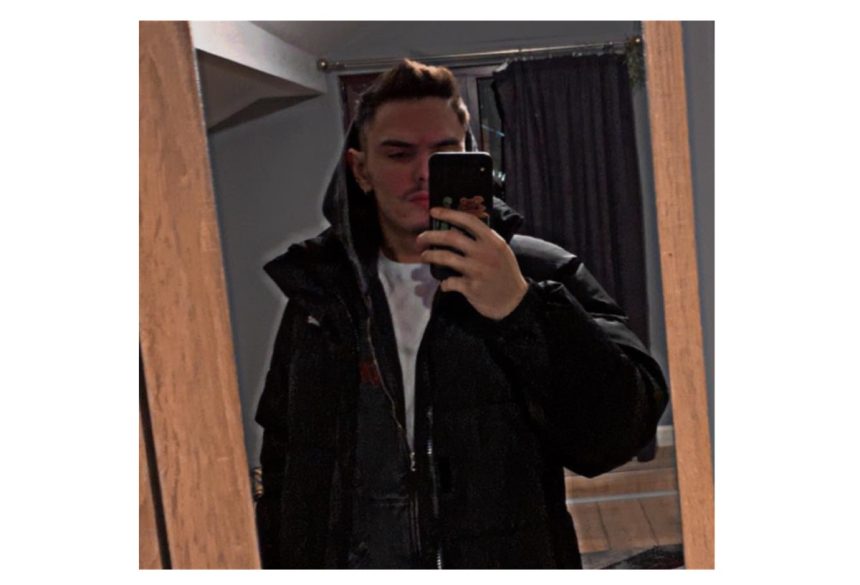 Tânărul din Vrancea, decedat în accidentul din Mamaia, a fost înmormântat astăzi. Sute de mesaje de condoleanțe. 1 tanarul din vrancea decedat in accidentul din mamaia inmormantat azi sute de mesaje de condoleante 67d2c815ecc87
