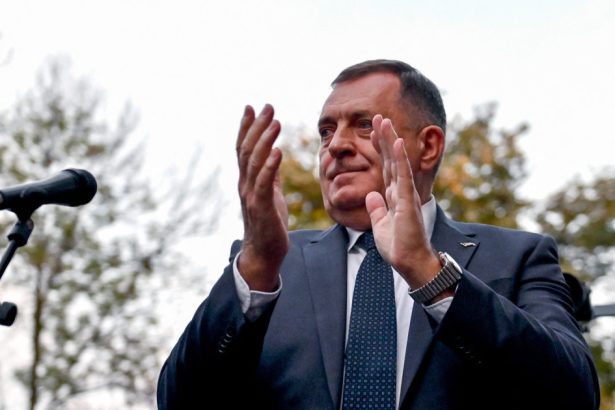 tensiuni in bosnia si hertegovina premierul republicii srpska a parasit tara sfidand un mandat de arestare cine e milorad dodik 67e577738b738