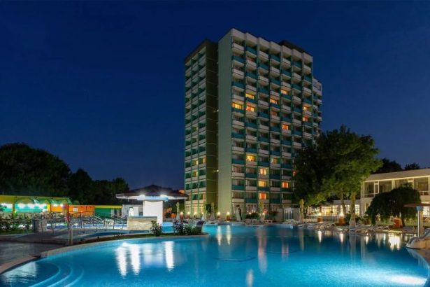thr marea neagra a vandut complexul hotelier balada din saturn pentru 61 milioane de euro cine sunt noii proprietari 67d9a5cfca27a