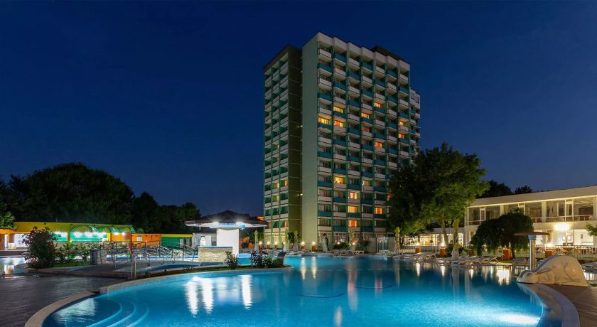 thr marea neagra a vandut complexul hotelier balada din saturn pentru 61 milioane de euro cine sunt noii proprietari 67d9a5cfca27a
