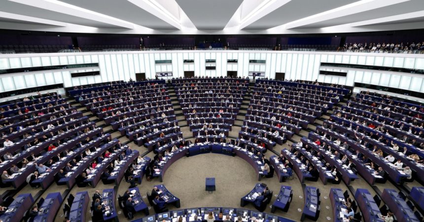 Trei europarlamentari români, implicați într-o anchetă de corupție în Parlamentul European. Procurorii investighează posibile mită de la Huawei. 1 trei europarlamentari romani vizati intr o ancheta de coruptie din parlamentul european procurorii verifica daca huawei a dat mita 67e3edb24b174