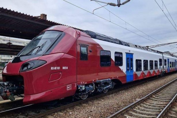 tren atacat cu pietre in zona chitila alstom retrage temporar din circulatie trenurile ir 16001 ir 16002 ir 16003 si ir 16008 67cedf116d88c