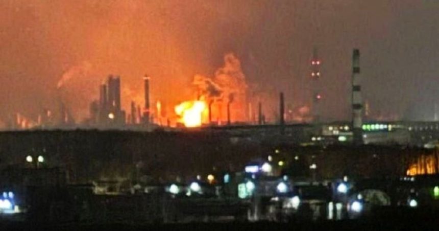 ucraina anunta lovirea a doua rafinarii rusesti in ultimele zile 67cf1bf261a9b