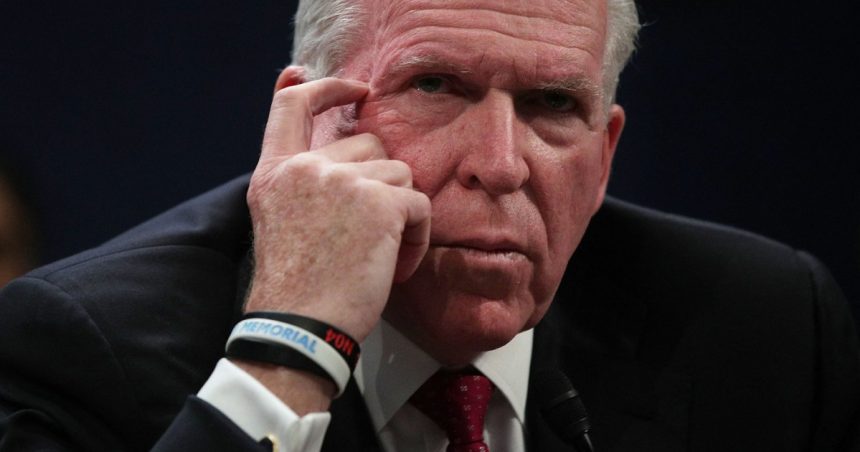 un fost director al cia il acuza pe donald trump de santajarea ucrainei nu am vazut niciodata asa ceva in 35 de ani cariera 67cae48196884