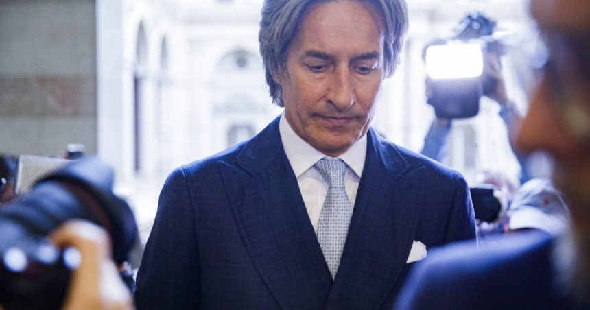 un fost ministru austriac a fost condamnat la inchisoare pentru coruptie dupa 15 ani de proces la cat se ridica prejudiciul 67e2b853b6aa6
