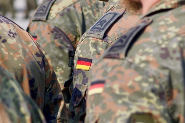 un general german spune ca tara are nevoie de o noua forma de serviciu militar pentru descurajarea rusiei 67c465a5644d4