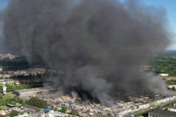 un spion rus a pozat in refugiat bielorus si a dat foc unui centru comercial din varsovia acuza procurorii polonezi 67d1b83496755