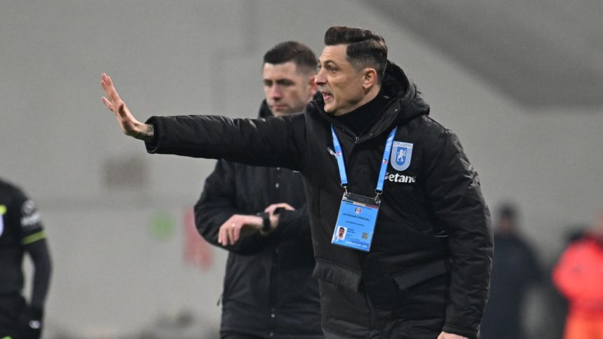 universitatea craiova farul constanta ora 1900 live text radoi isi masoara fortele cu hagi 67c2bf9a4a349
