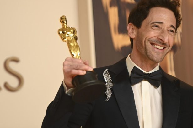 video actorul adrien brody a doborat un record vechi de 80 de ani pentru cel mai lung discurs la gala premiilor oscar 67d6f462eb32e