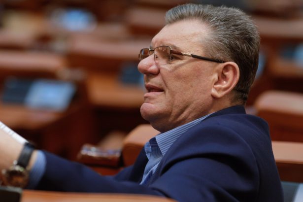 video acuzatii homofobe in parlament liderul deputatilor sos catre usr primiti ordine de la minoritatile sexuale v ati pierdut oja 67c861a6386d5
