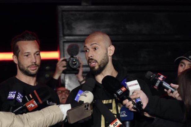 video fratii tate s au intors azi noapte in romania ce au declarat dupa ce au aterizat 67de7a4032aec