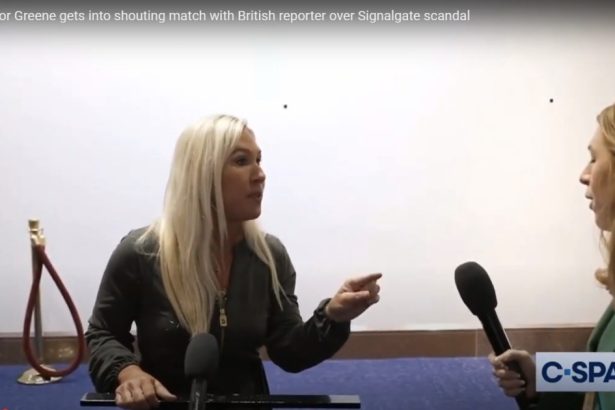 video iesire nervoasa a reprezentantei maga din camera reprezentantilor marjorie taylor greene fata de o jurnalista britanica 67e52a07ad59f