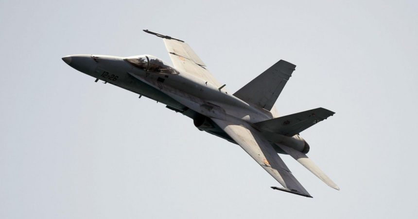 video imagini in premiera cu rachete americane de precizie doborand drone kamikaze lansate de rebelii houthi 67dbc5928323c