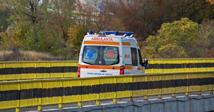 Județul în care ambulanțele afectează bugetul. Suma plătită lunar pentru Salvările cu peste un milion de kilometri la bord. 1 video judetul in care ambulantele fac gaura in buget suma platita lunar pentru salvarile care au si peste un milion de kilometri la bord 67d12f1aa4c3c