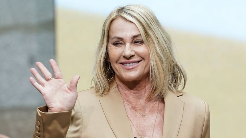 video nadia comaneci prezenta spectaculoasa la real madrid atletico cu ce echipa a tinut zeita de la montreal 67c7ecfd7a003