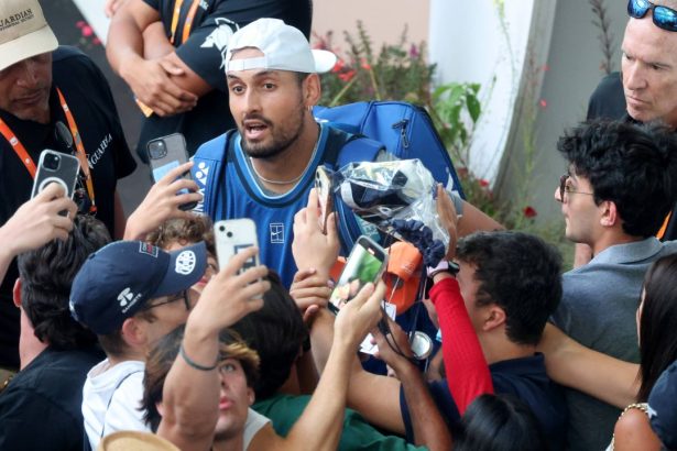 video nick kyrgios a castigat primul meci de tenis din octombrie 2022 incoace cum a reactionat 67dc277eac243