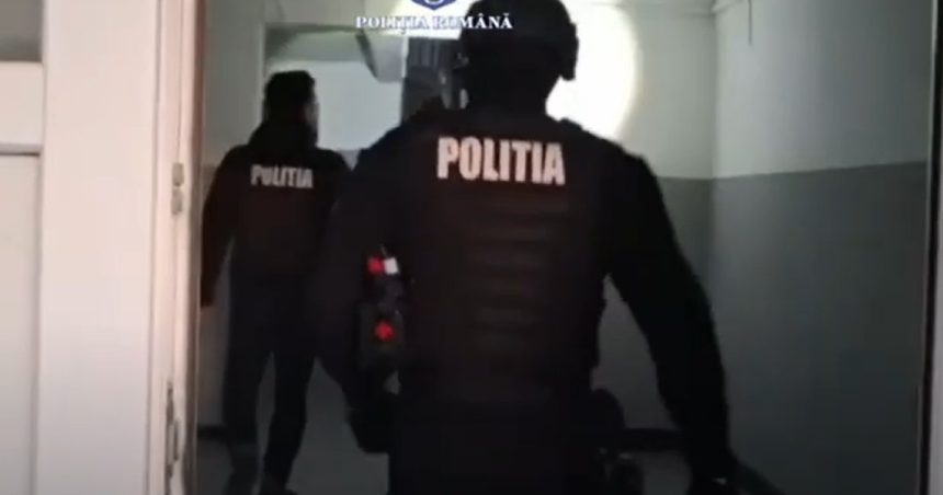 Percheziții în Dâmbovița într-un dosar de evaziune fiscală cu un prejudiciu de peste 11 milioane de lei. 1 video perchezitii in dambovita intr un dosar de evaziune fiscala prejudiciul se ridica la peste 11 milioane de lei 67dbbaff9718c