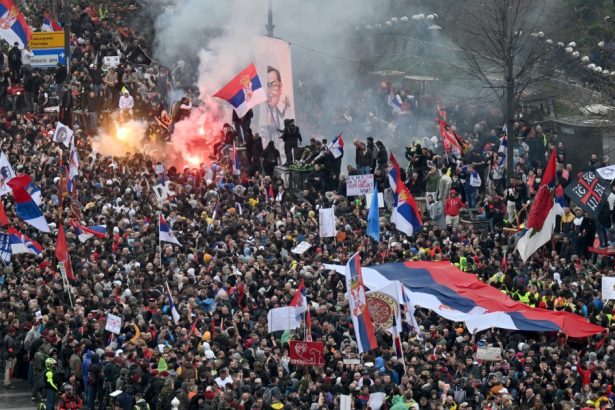 video peste 100 000 de sarbi la protestul antiguvernamental din belgrad luptam pentru un stat normal fara coruptie 67d5c4e2aed93