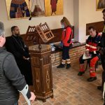 video scandal la biserica din oradea unde slujeste ciprian mega politia a intervenit dupa ce preotul s a opus inlocuirii sale 67dd1e754e54d