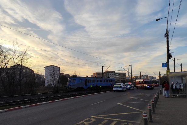 video tragedie o femeie a murit dupa ce a fost lovita de tren in zona poarta 6 67cb36fa267b5