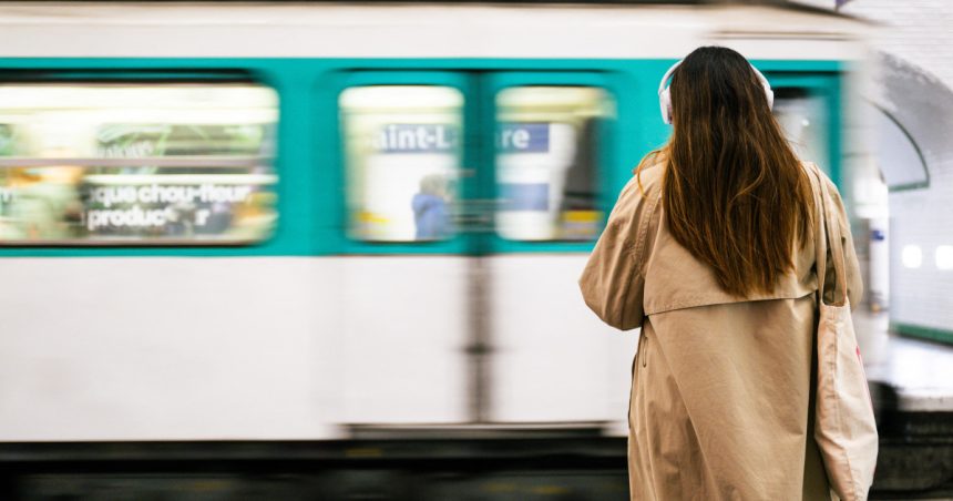 violenta sexuala in transportul public din franta a ajuns la un nivel record numarul victimelor a crescut cu 86 fata de 2016 67cf628434bae