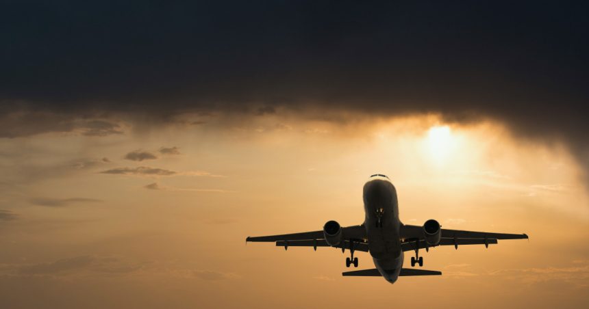 Zbor de 8 ore către nicăieri: 120 de pasageri s-au întors acasă după două încercări ratate de aterizare în două țări. 1 zbor de 8 ore catre nicaieri 120 de pasageri s au intors acasa dupa doua incercari ratate de aterizare in doua tari 67d9b962e6cfd