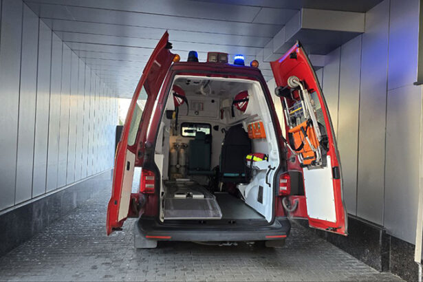 alerta in eforie nord o femeie a fost injunghiata 682718d9344ee