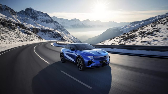 Alpine lansează A390, versiunea premium a modelului electric Renault Scenic, destinat clienților Porsche Macan. 1 alpine lanseaza a390 versiunea premium a modelului electric renault scenic care tinteste clientii lui porsche macan 6836cafa6ae2a