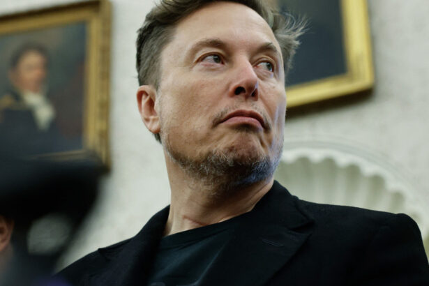 anuntul lui elon musk dupa scurta defectiune x mliardarul va avea mai putin timp pentru administratia trump 6833141f33508