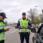 barbat baut si cu permisul suspendat prins la volan de politisti in navodari 6825ce190d9dc