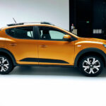 batalia pentru locul 1 in europa se da in interiorul renault group dacia sandero a fost depasita de un model al francezilor 682ff7bf8c294