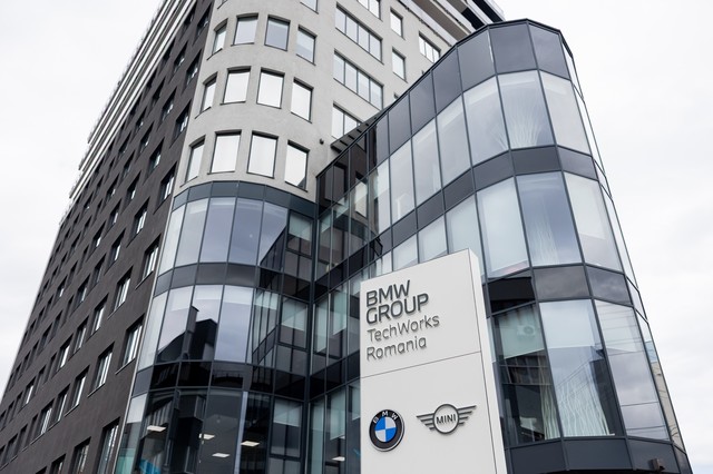BMW a demarat producția primelor produse high-tech în România 1 bmw a inceput sa produca primele produse high tech in romania 682aff108b404