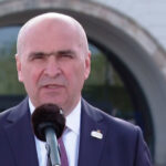 bolojan spune ca va vota cu nicusor dan si ii cheama pe romani la urne sa voteze asa cum le dicteaza constiinta 6821d4930a290