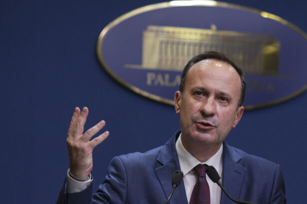 caciu il ataca pe bolojan care a dat vina pe psd si pnl pentru criza bugetara pare ca a pascut iarba la cotroceni in ultimele 3 luni 682473fc71071