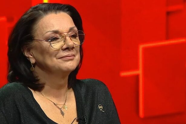 carmen tanase este in doliu mama actritei a murit 6834694c38443